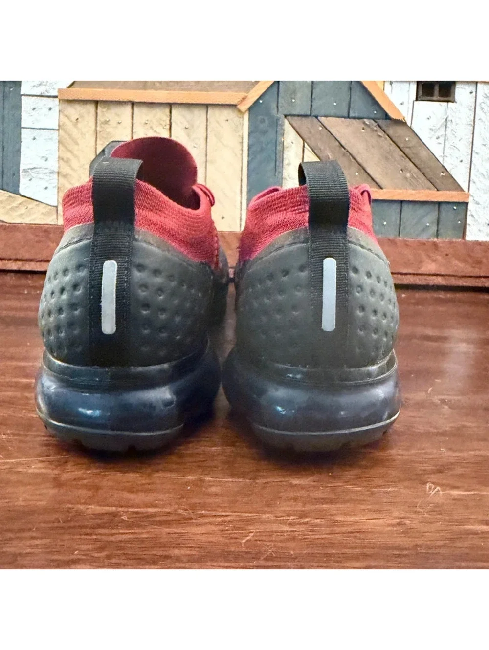 Nike Air VaporMax Flyknit 2 Olympic Team Red Obsidian Gold Shoes Men’s 8.5